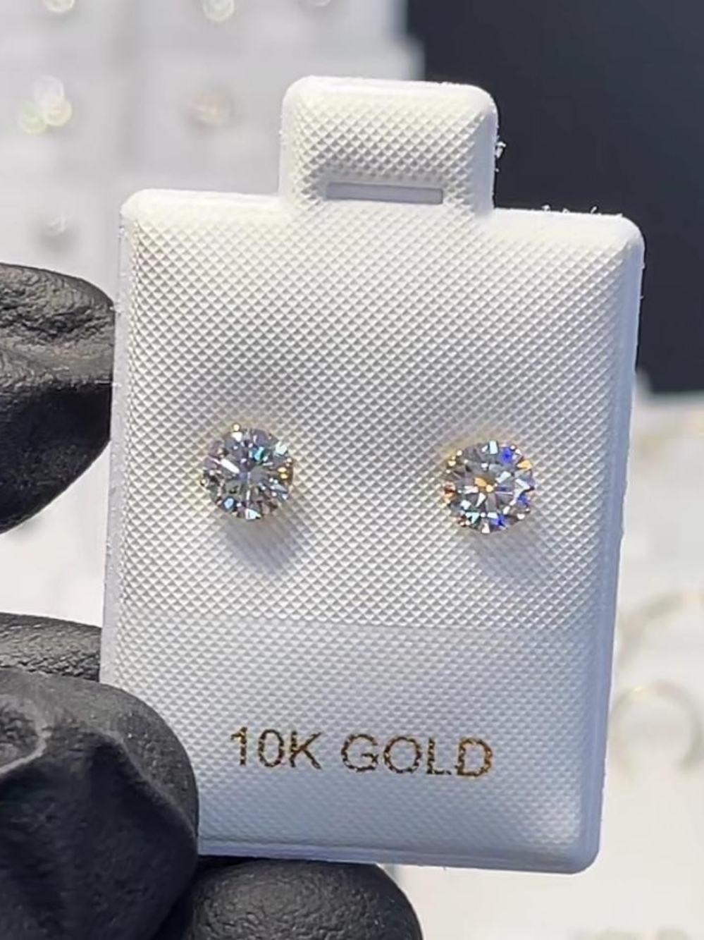 10K Gold Round Cubic Zirconia Stud Earrings - White Sparkle